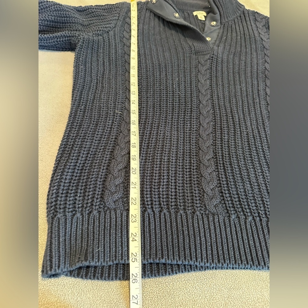 LL Beans Mens XL Navy Blue 1/4 Button Cable Knit Heavyweight Sweater. - Picture 4 of 10